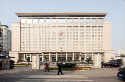 市第二人民医院,目前郑州共有3家低保医院